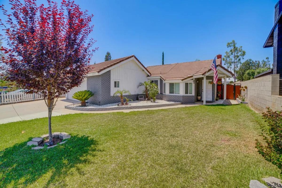 Spacious Studio With Private Entry Moreno Valley Exterior photo