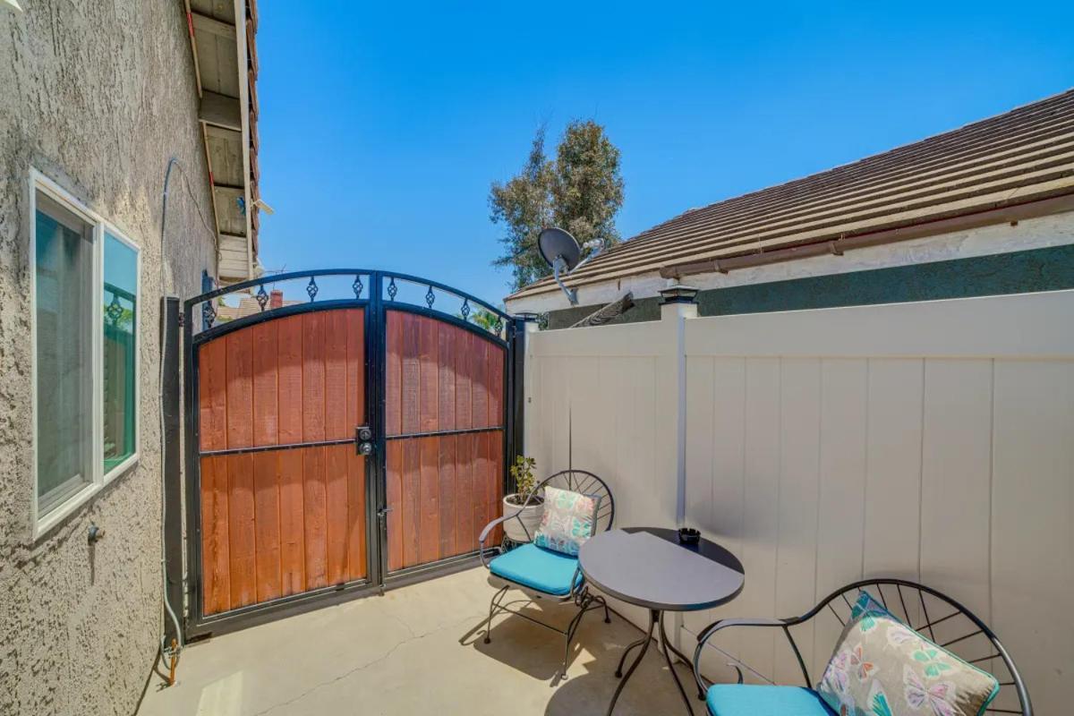 Spacious Studio With Private Entry Moreno Valley Exterior photo